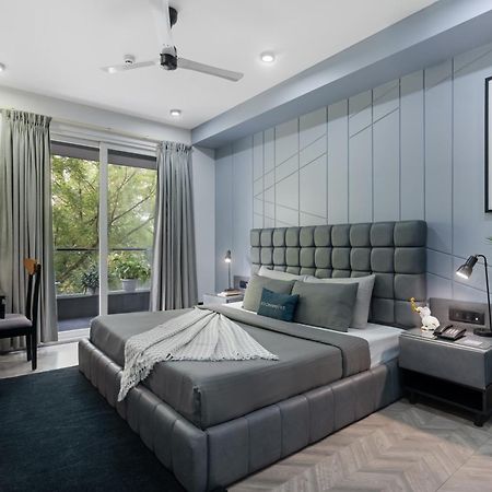 Bedchambers Serviced Apartments, Mg Road Gurgaon Eksteriør billede