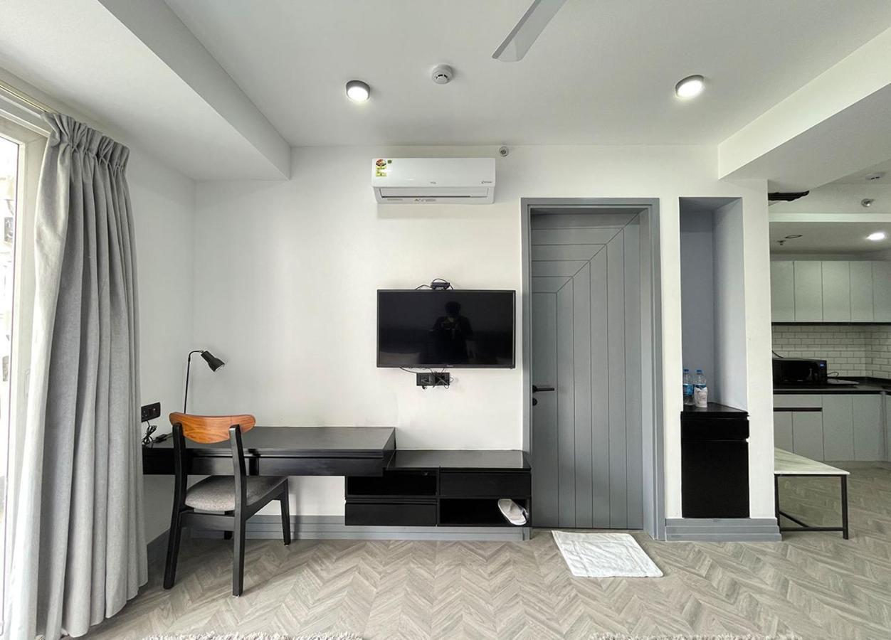 Bedchambers Serviced Apartments, Mg Road Gurgaon Eksteriør billede