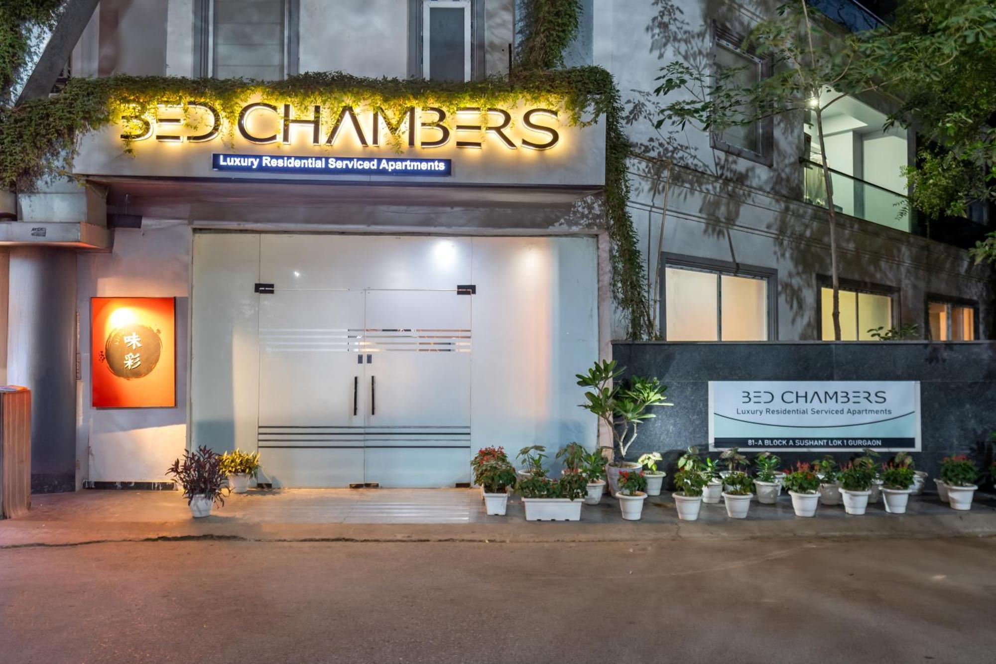 Bedchambers Serviced Apartments, Mg Road Gurgaon Eksteriør billede