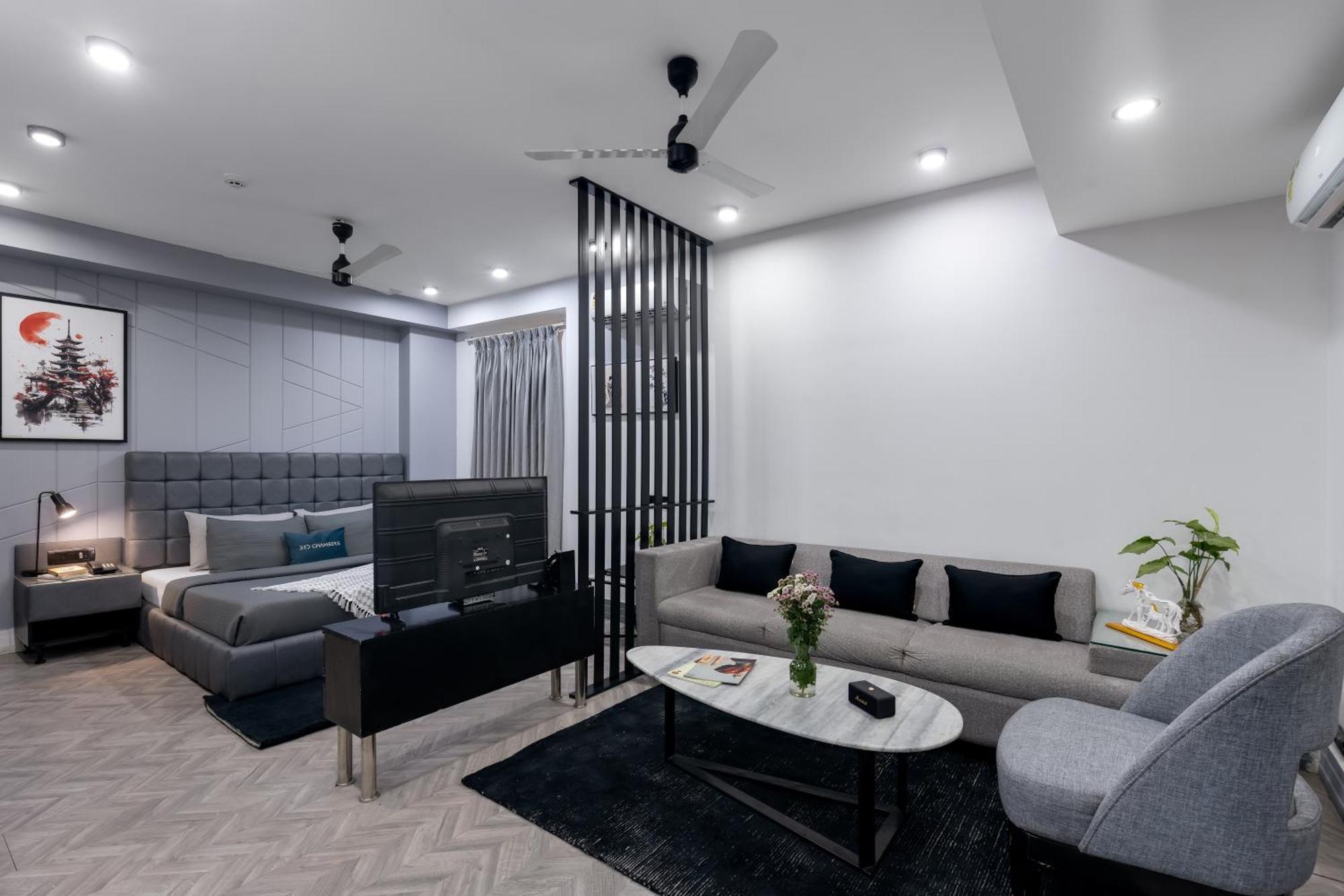 Bedchambers Serviced Apartments, Mg Road Gurgaon Eksteriør billede
