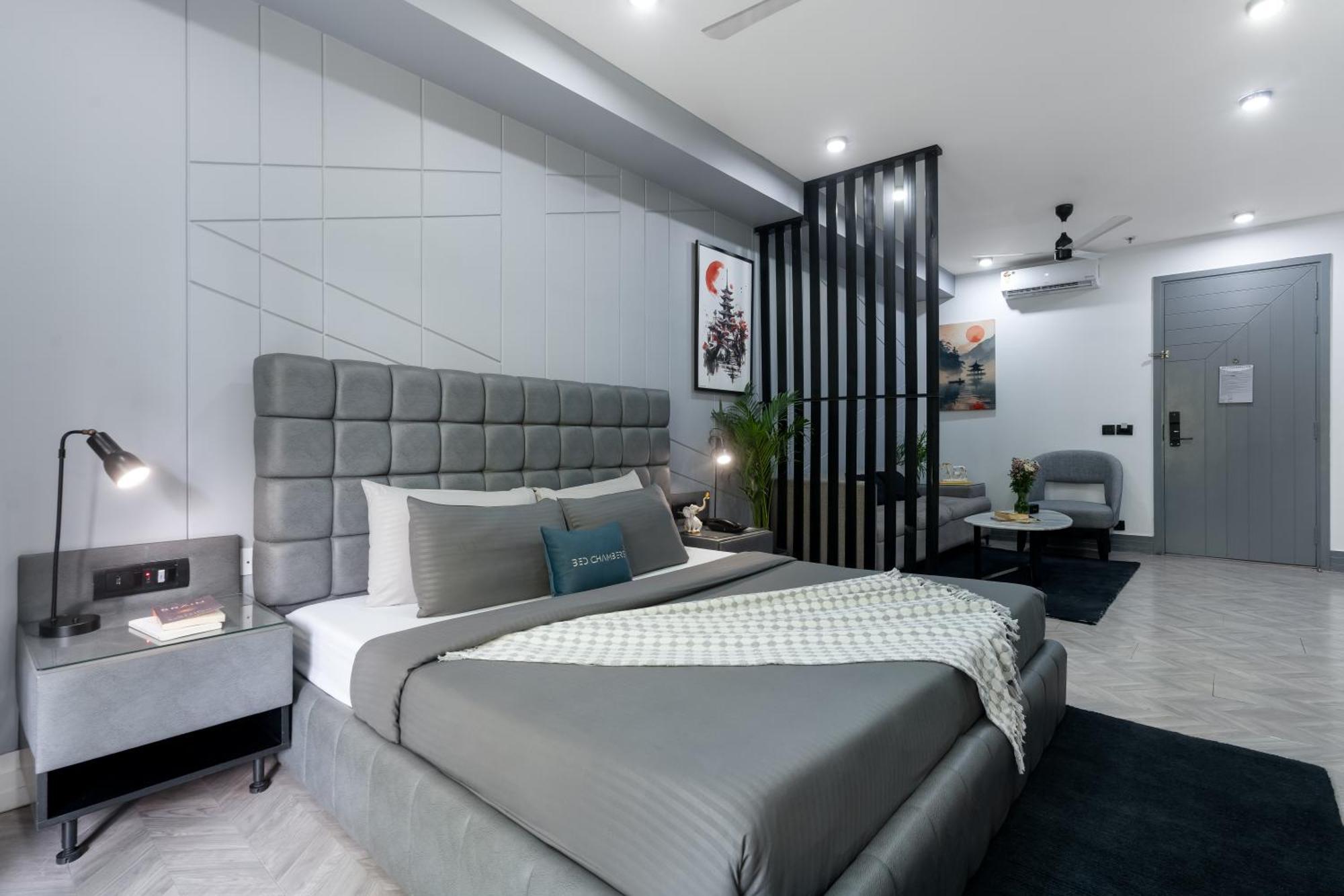 Bedchambers Serviced Apartments, Mg Road Gurgaon Eksteriør billede
