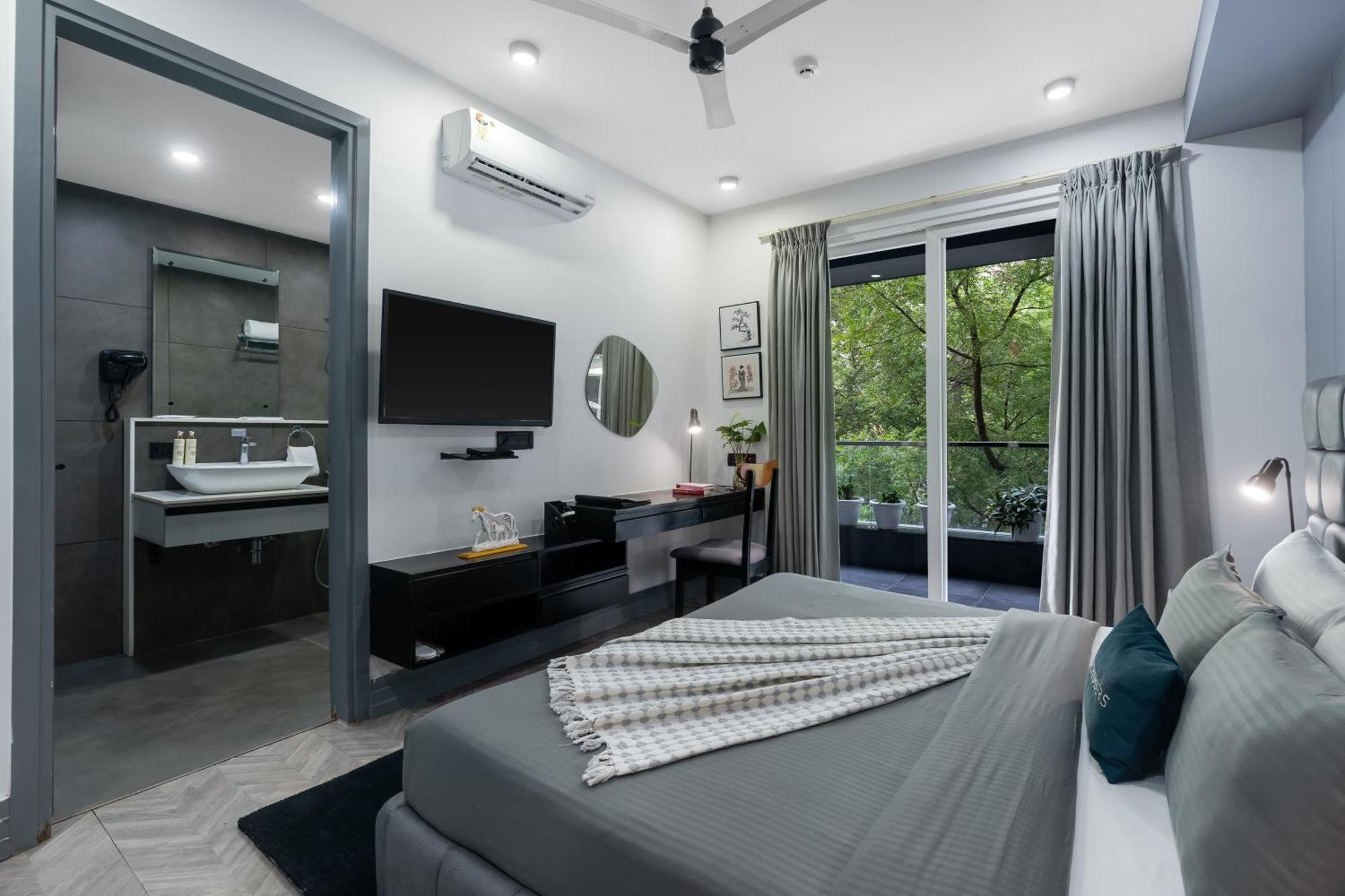 Bedchambers Serviced Apartments, Mg Road Gurgaon Eksteriør billede